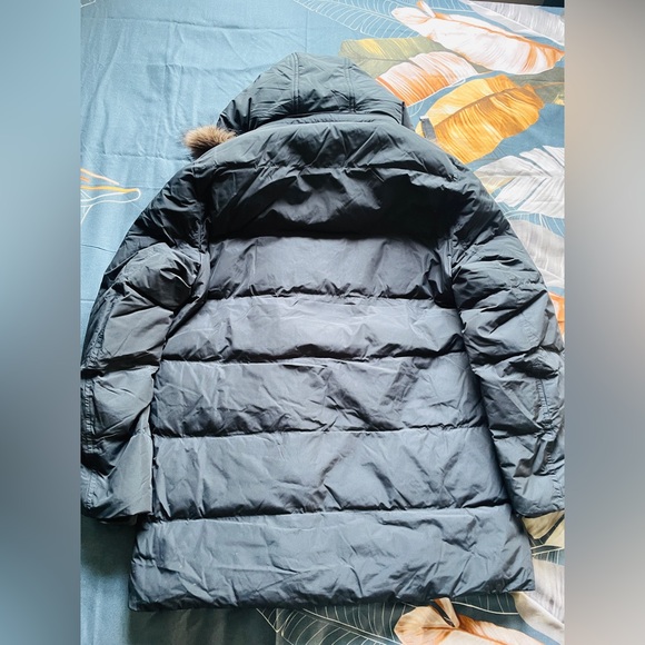 Andrew Marc winter jacket with fur - Picture 2 of 3